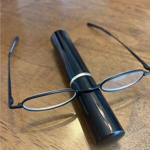 Personal Optics black reading glasses